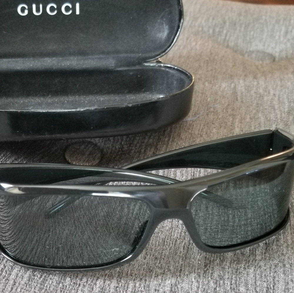 Gucci glass